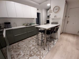 Sant Fructuos 90_3_Easy-Resize.com